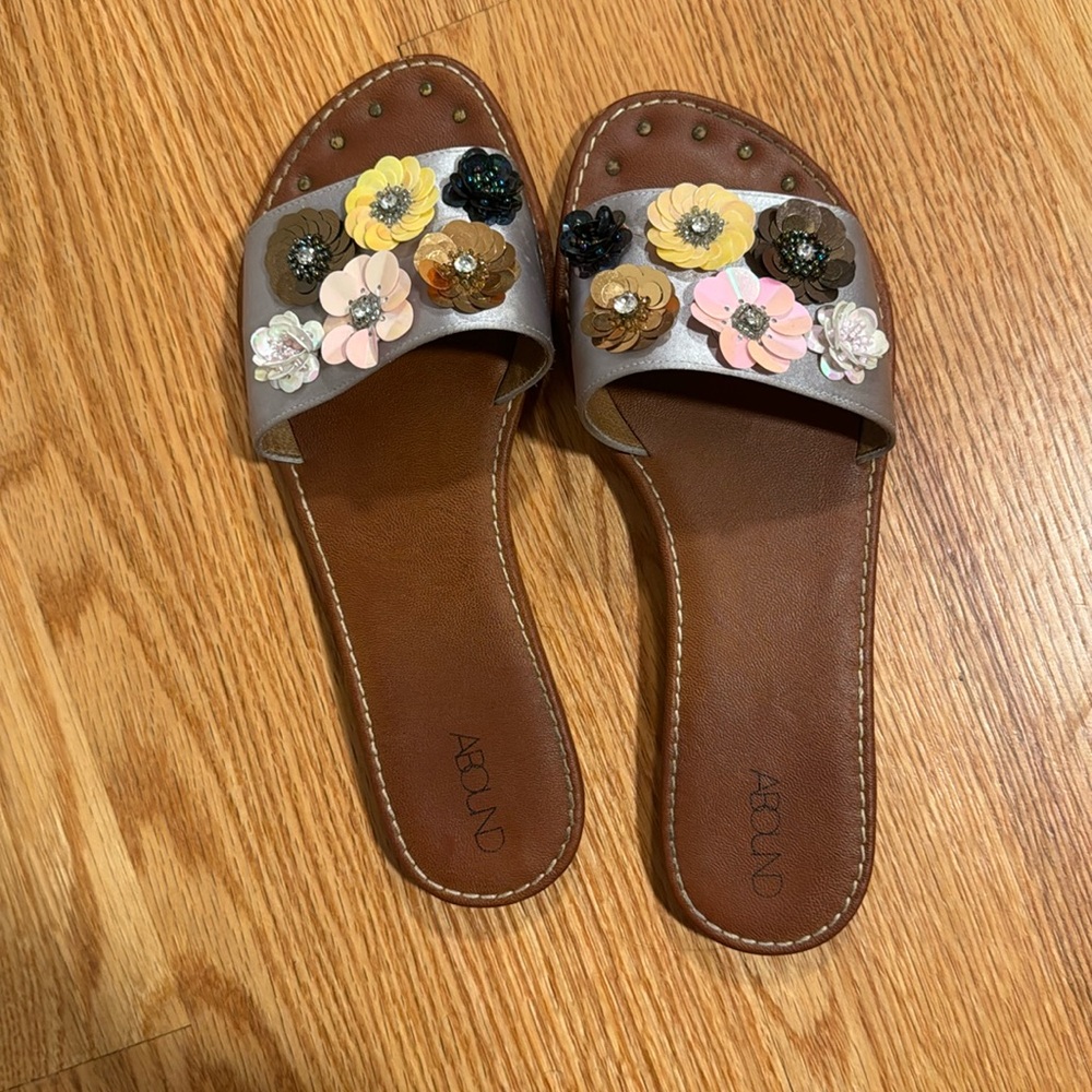 Abound sandals
